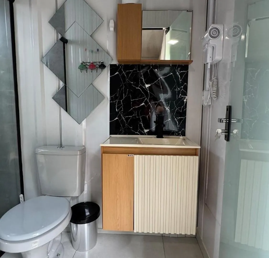 Container Loft Franca Daire Pomerode